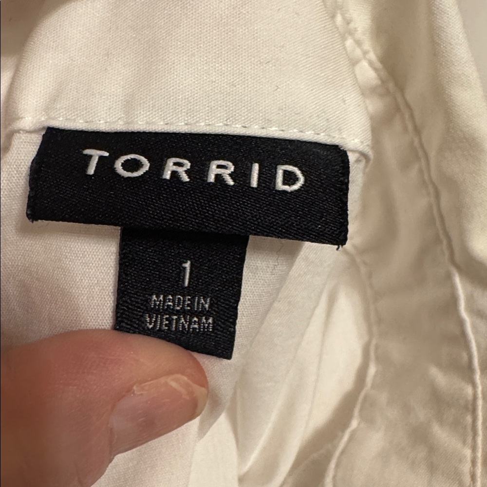 Torrid White Button-Down Shirt - Picture 7 of 12